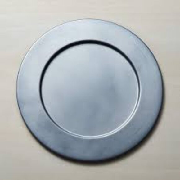 Crate & Barrel 14” Shindig Grey Charger / Service Plates Galvanized NEW Set Of 4 - Picture 1 of 4